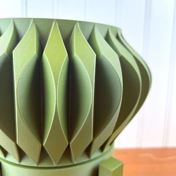 Sevi Indoor Planter Pot w/ Drainage Hole and Drip Tray, Houseplants - Picture 4 of 10